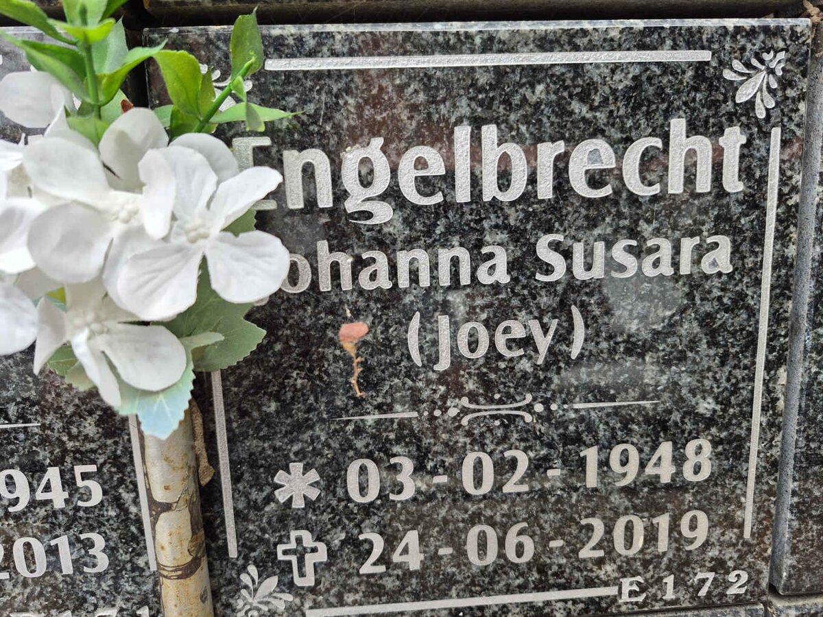ENGELBRECHT Johanna Susara 1948-2019 