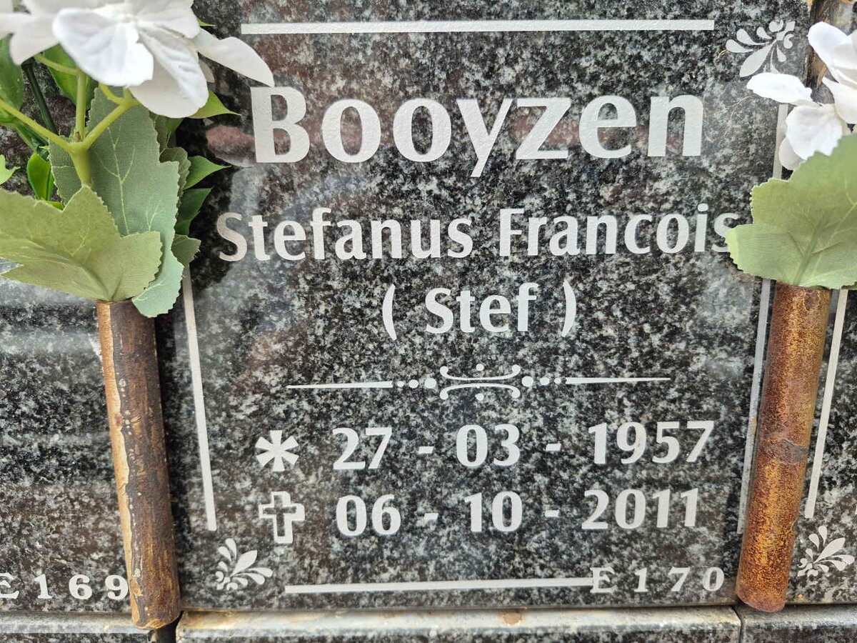 BOOYZEN Stefanus Francois 1957-2011 