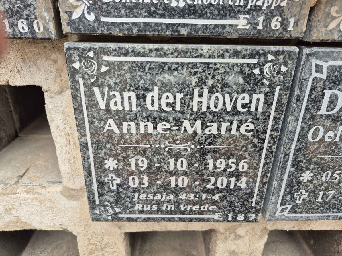 HOVEN Anne-Marie, van der 1956-2014