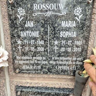 ROSSOUW Jan Antonie 1940-2008 & Maria Sophia 1941-2010