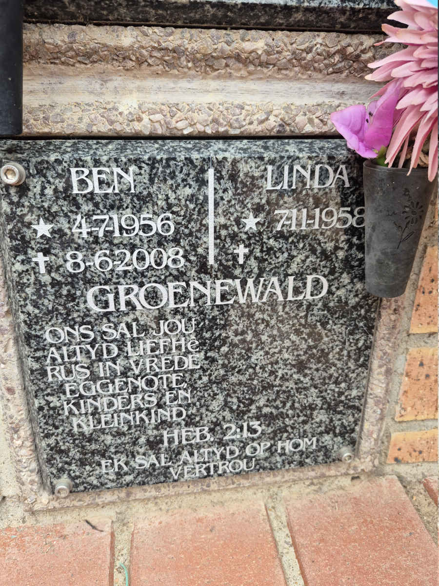 GROENEWALD Ben 1956-2008 & Linda 1958-