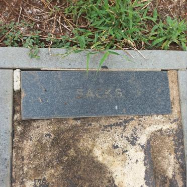 SACKS -1971