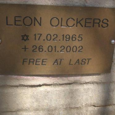 OLCKERS Arina Ronelle nee BREYTENBACH 1941-2017 :: OLCKERS Leon 1965-2002
