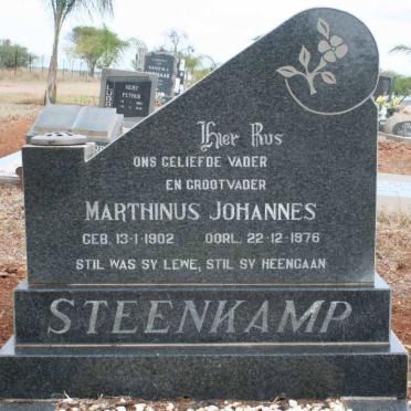 STEENKAMP Marthinus Johannes 1902-1976