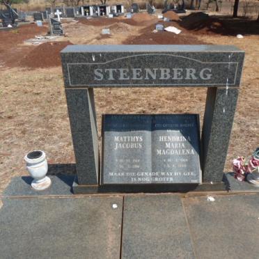 STEENBERG Matthys Jacobus 1914-19?? &amp; Hendrina Maria Magdalena 1919-20??