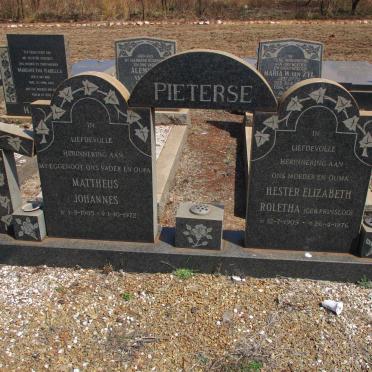 PIETERSE Mattheus Johannes 1905-1972 &amp; Hester Elizabeth Roletha PRINSLOO 1909-1976