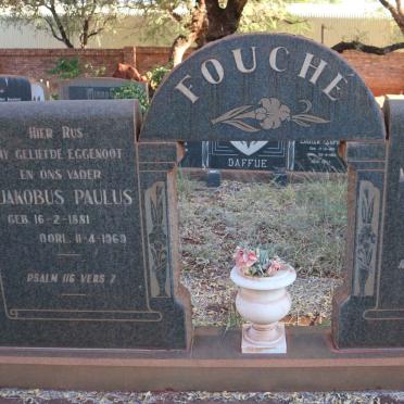 FOUCHE Jakobus Paulus 1881-1969 &amp; Martha Johanna CRONJE 1893-1974