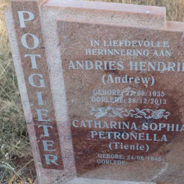 POTGIETER Andries Hendrik 1935-2013 &amp; Catharina Sophia Petronella 1943-