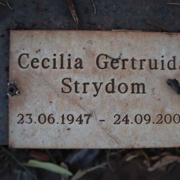 STRYDOM Cecilia Gertruida 1947-2007