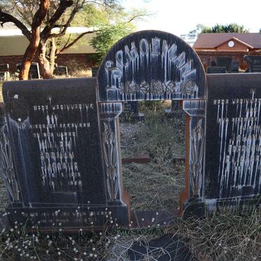 SCHOEMAN Willem Adriaan Jacobus 1913-1975 &amp; Johanna Frederika Elizabeth 1913-