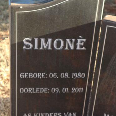 SOUSA Simone, de 1980-2011