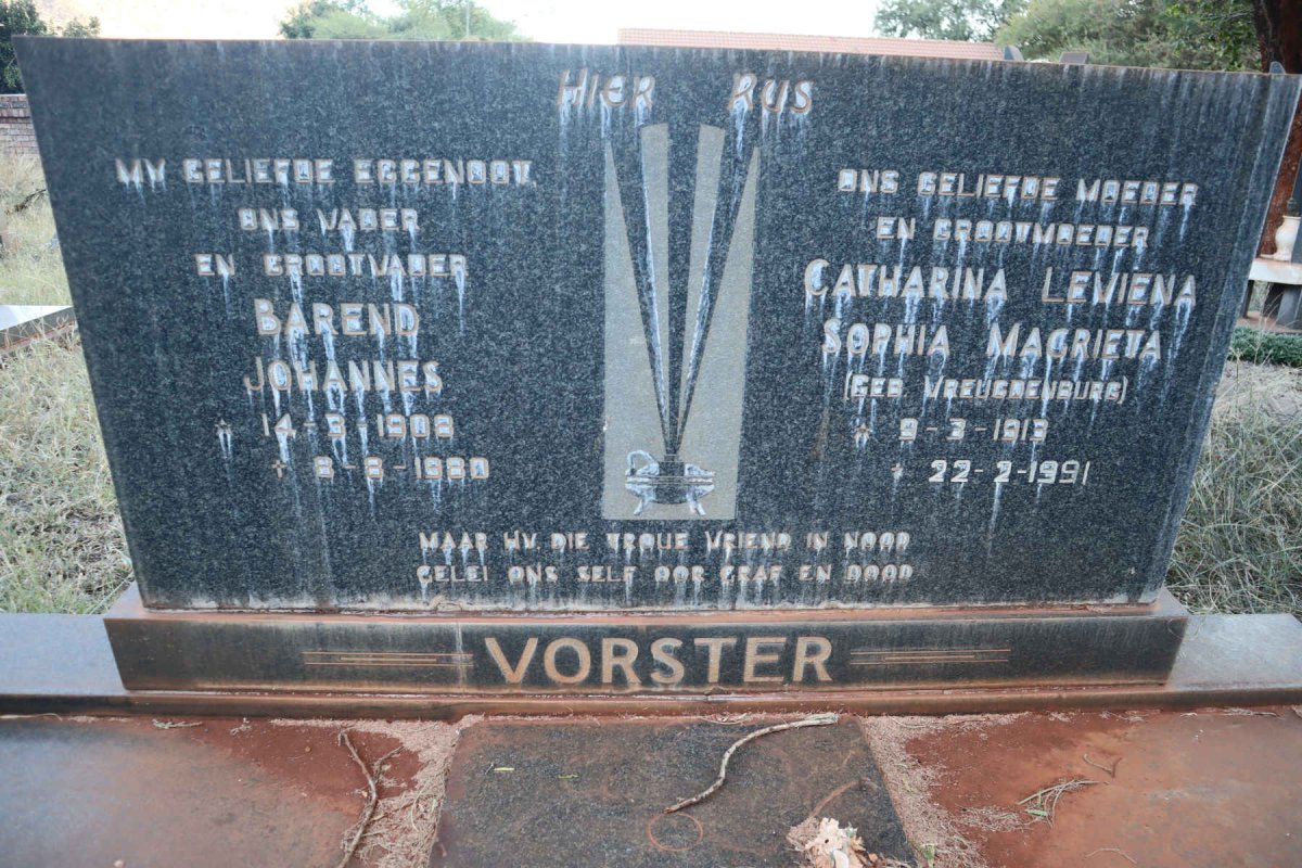 VORSTER Barend Johannes 1908-1980 &amp; Catharina Leviena Sophia Magrieta VREUGDENBURG 1913-1991