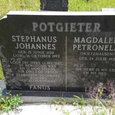 POTGIETER Stephanus Johannes 1928-1992 &amp; Magdalena Petronella HOLTZHAUSEN 1931-