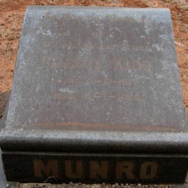MUNRO Robert Kidd 1917-1956