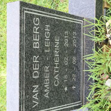 BERG Amber-Leigh Catherine, van der 2013-2013