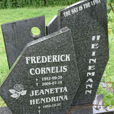 HEINEMANN Frederick Cornelis 1952-2004 &amp; Jeanetta Hendrina 1952-
