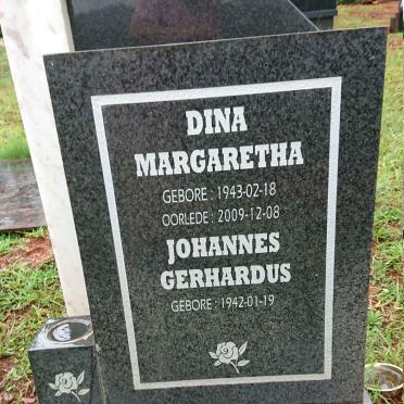HERBST Johannes Gerhardus 1942- &amp; Dina Margaretha 1943-2009