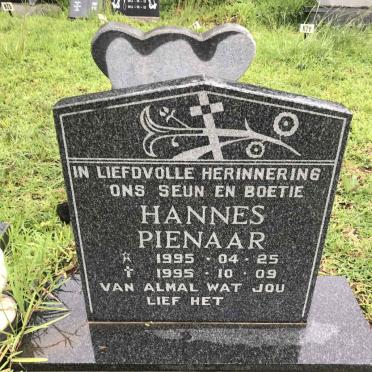 P - Vanne :: Surnames - P