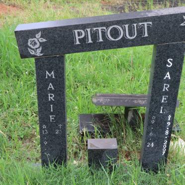 PITOUT Sarel 1924-2007 &amp; Marie 1926-