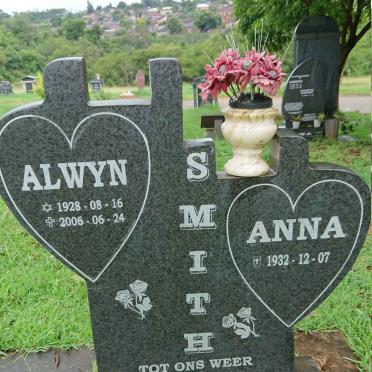 SMITH Alwyn 1928-2006 &amp; Anna 1932-