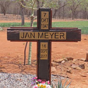 MEYER Jan 1941-2017