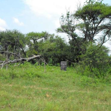 Limpopo, WATERBERG district, Sterkstroom 565, Kranskop, farm cemetery_2