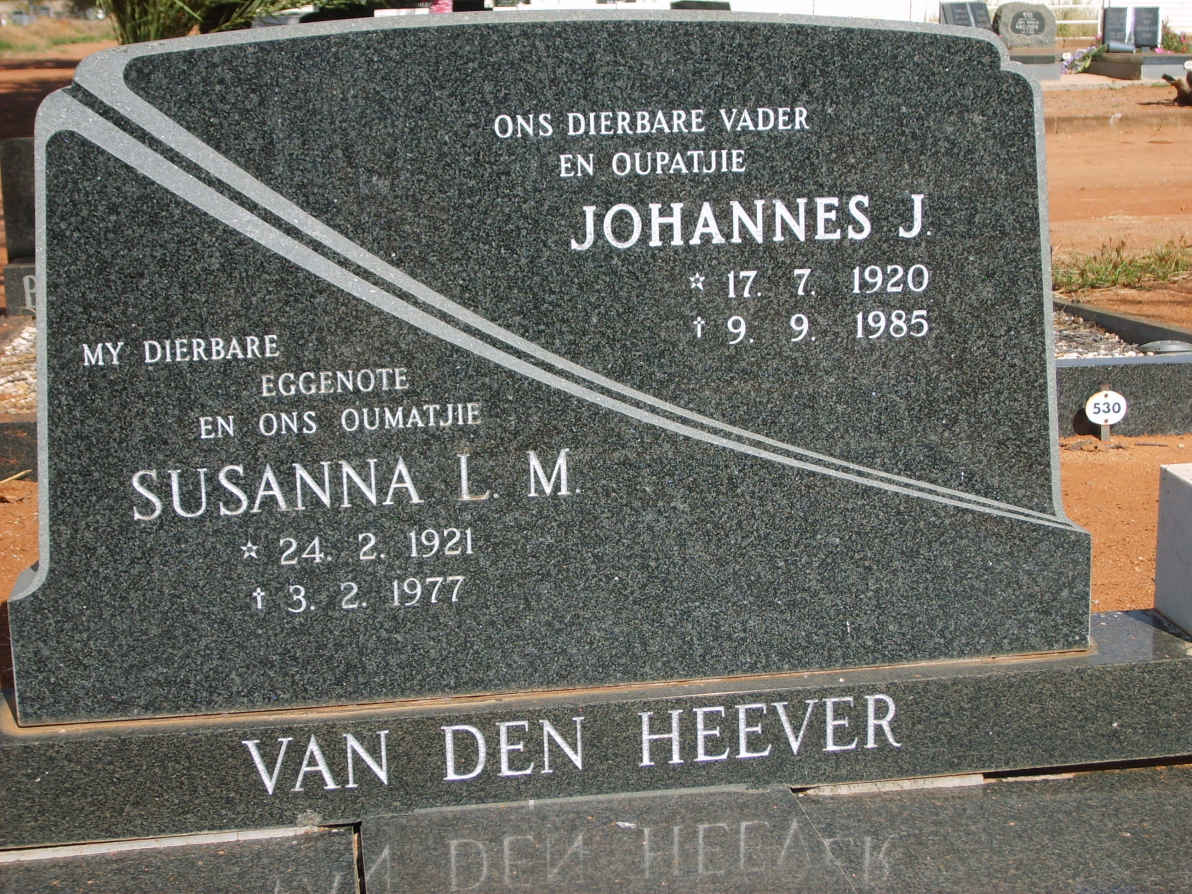 HEEVER Johannes J., van den 1920-1985 &amp; Susanna L.M. 1921-1977