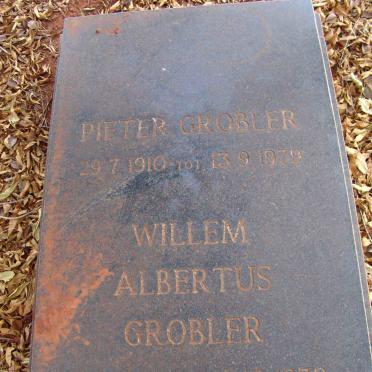 GROBLER Pieter 1910-1979 ::  GROBLER Willem Albertus 1943-1979