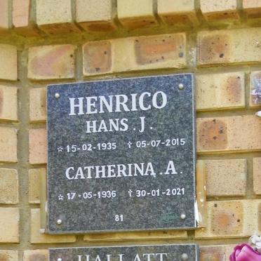 HENRICO Hans J. 1935-2015 &amp; Catherina A. 1936-2021