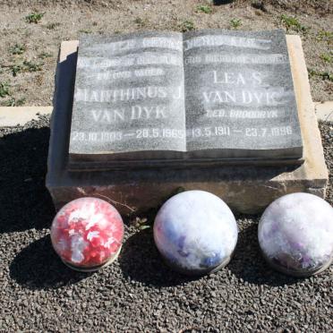 DYK Marthinus, van 1903-1965 &amp; Lea S. BROODRYK 1911-1996