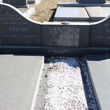 ZYL Gideon, van 1891-1975 &amp; Annie 1898-1975