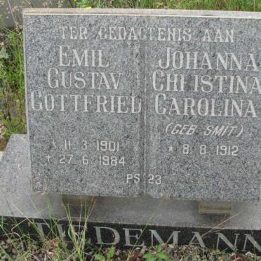 TIEDEMANN Emil Gustav Gottfried 1901-1984 &amp; Johanna Christina Carolina SMIT 1912-