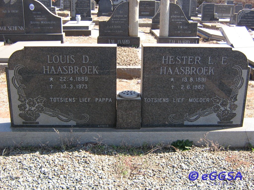 HAASBROEK Louis D. 1889-1973 &amp; Hester L.E. 1891-1982