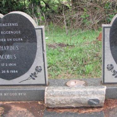 ? Gerhardus Jacobus 1906-1984 &amp; Sara Aletta 1910-1992