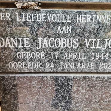 VILJOEN Danie Jacobus 1944-2021