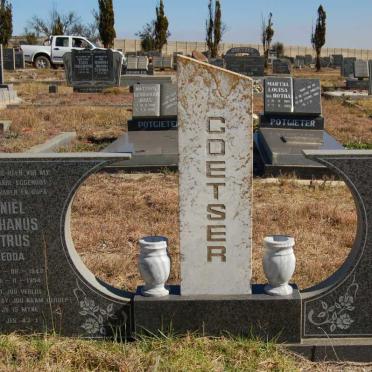 COETSER Daniel Stephanus Petrus 1942-1994 &amp; Elizabeth Magrietha 1946-2001