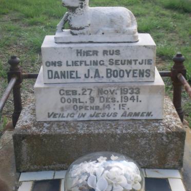 BOOYENS Daniel J.A. 1933-1941