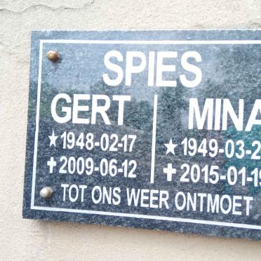 SPIES Gert 1948-2009 &amp; Mina 1949-2015