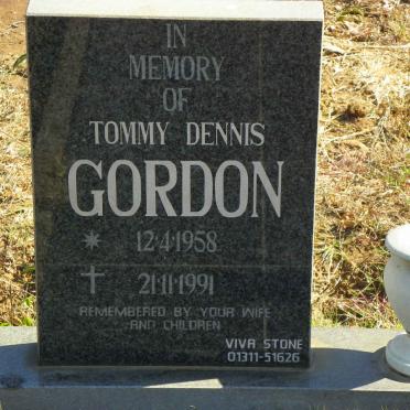 GORDON Tommy Dennis 1958-1991
