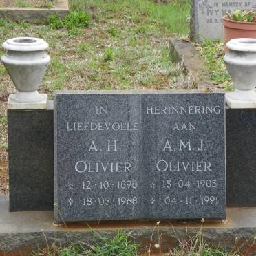OLIVIER A.H. 1898-1968 &amp; A.M.J. 1905-1991