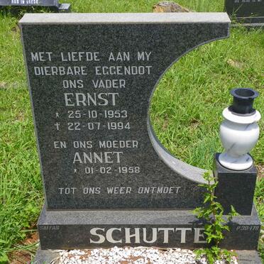 SCHUTTE Ernst 1953-1994 &amp; Annet 1958- :: MASEKO Mpilo Erestine 2008-2008