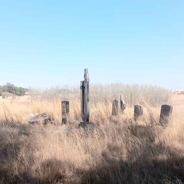 Mpumalanga, BETHAL district, Bethal, Eerstegeluk 256, farm cemetery_1
