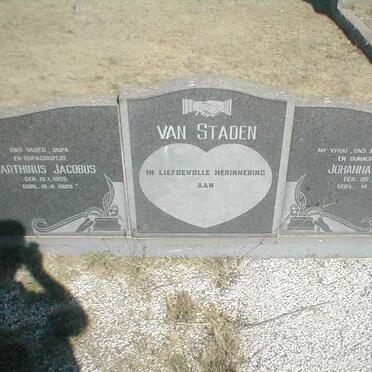 STADEN Marthinus Jacobus, van 1905-1989 &amp; Johanna H.W. 1917-1988