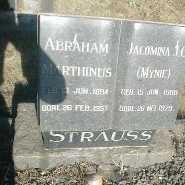 STRAUSS Abraham Marthinus 1894-1957 &amp; Jacomina J.C. MYNIE 1900-1970