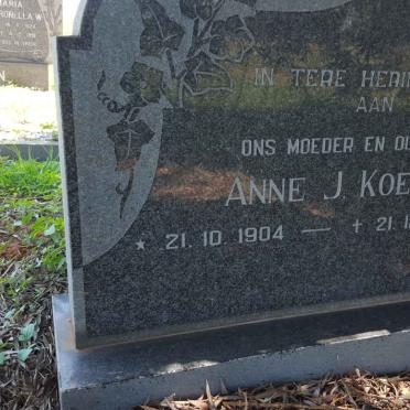KOEN Anne J. 1904-1991