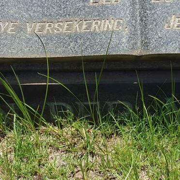 MERWE Hendrik A., van der 1888-1965 &amp; Elizabeth C.P. CRONJE 1897-1996