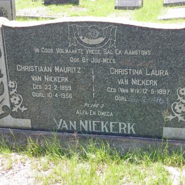 NIEKERK Christiaan Mauritz, van 1899-1956 &amp; Christina Laura VAN WYK 1897-1963