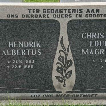 ? Hendrik Albertus 1893-1966 &amp; Christina Louisa Magrietha 1896-1973
