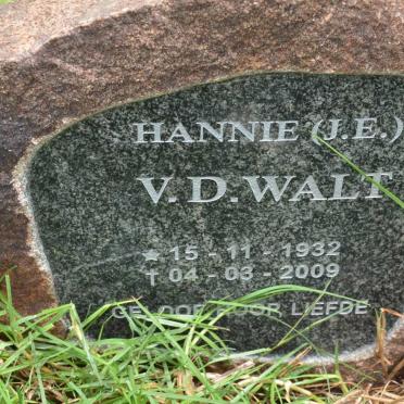WALT J.E., v.d. 1932-2009