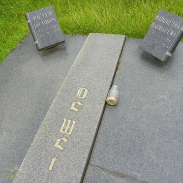 WET Pieter Jacobus, de 1909-1975 &amp; Margretha Magdalena 1914-1994